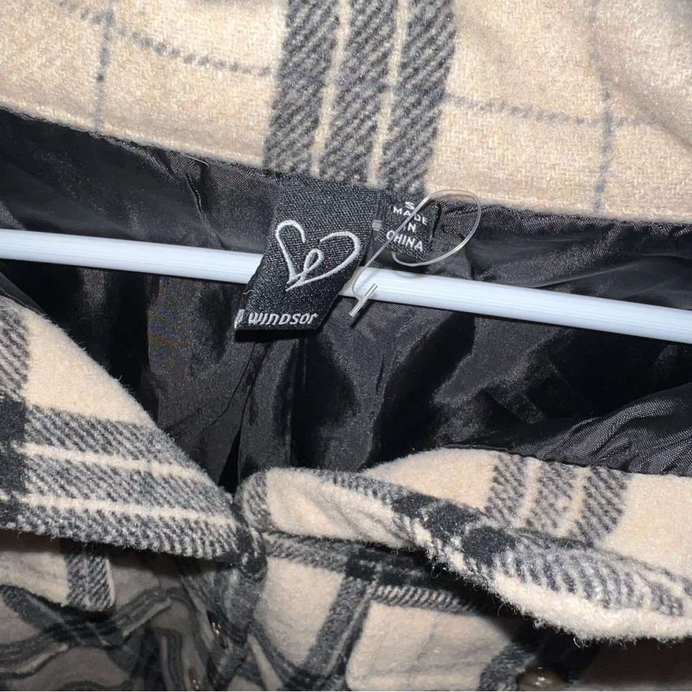 Windsor Flannel Jacket Shacket - Picture 6 of 6